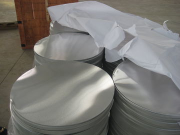 Porcellana Cerchio/disco di alluminio 1100 1050 H14/18 diametro di 1.5mm - di 0.5mm per il fan del ventilatore fornitore