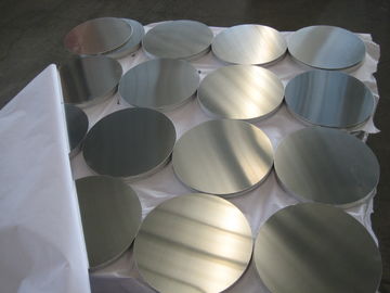 Porcellana 1000/3000 serie di 2mm dell'alluminio dello strato di cerchio con superficie luminosa fornitore