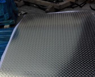 Porcellana Rivestito di alluminio di stampaggio a freddo di Rolls dello strato di forza non impresso per la barca fornitore
