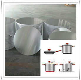 Porcellana Disco di alluminio rotondo su ordinazione con la lega 1100 1050 3003 per i vasi di alluminio fornitore