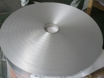 Porcellana Striscia di alluminio 8011 0.1mm del ODM 1100 dell'OEM per le guarnizioni farmaceutiche della fiala fornitore